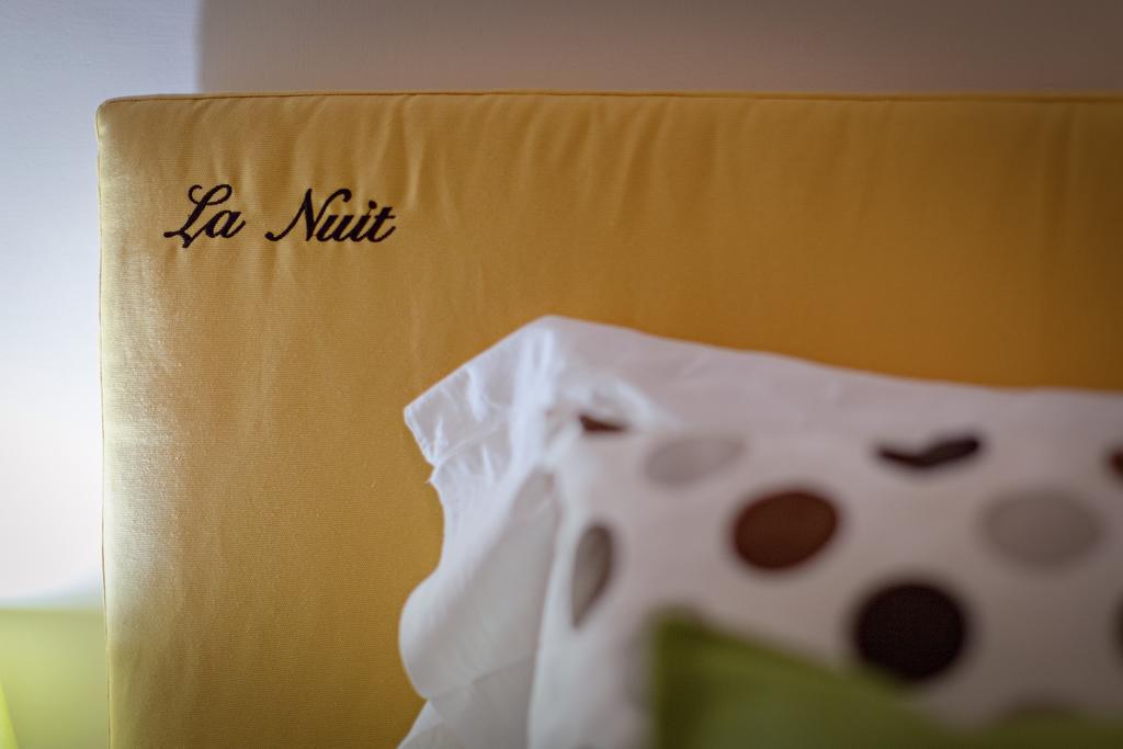 La Nuit Bed & Breakfast Bari Bilik gambar