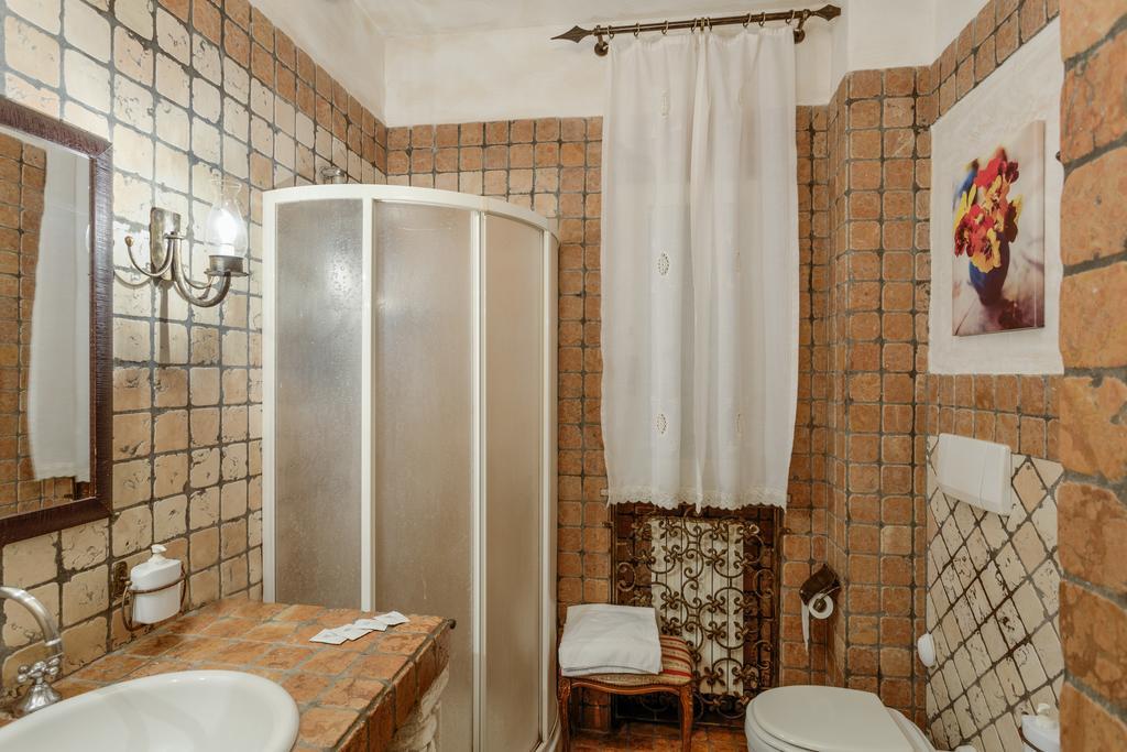 La Nuit Bed & Breakfast Bari Bilik gambar